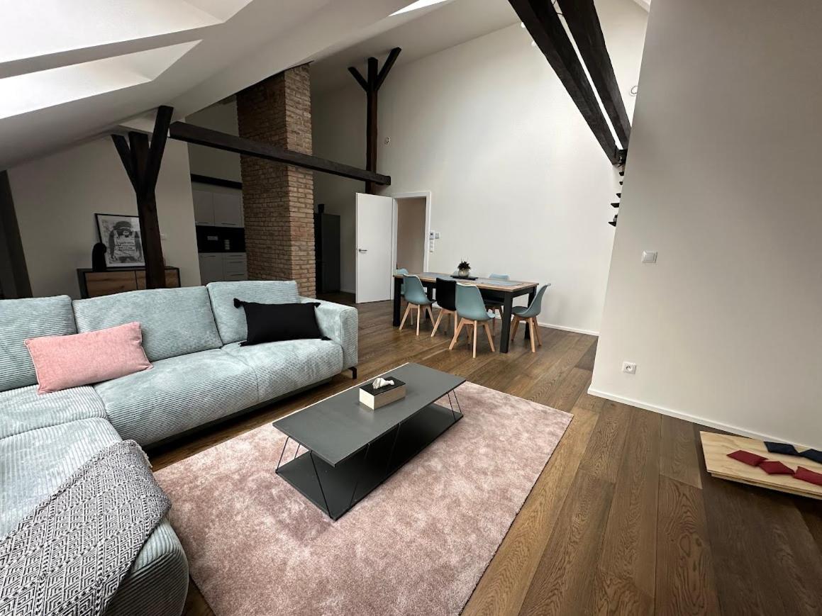 Loft Apartments Praga Exterior foto
